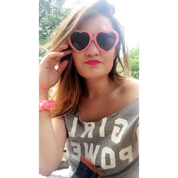 Meet your Posher, Rosie - Picture 4 of 7